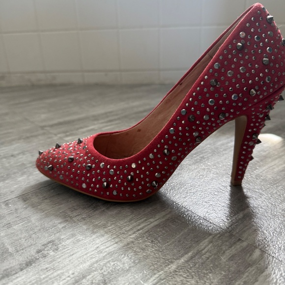 Aldo Spiked Heels - Picture 2 of 5